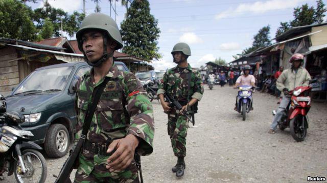 Troops patrolling Wamena - February 25 (photo: supplied)