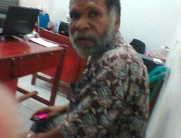 Apolos Sewa in the Police interrogation room (Photo: West Papua Media)